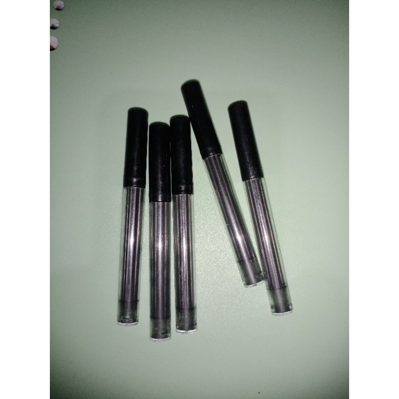 

Isi pensil mekanik 2B