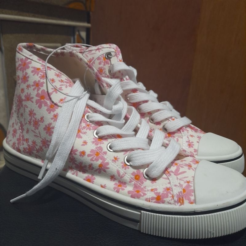 sepatu rubi