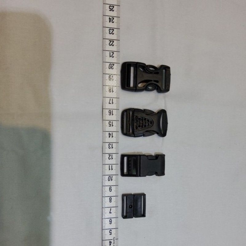 Gesper tas / Cetekan tas Plastik / sodokan tas / kunci sodok tas