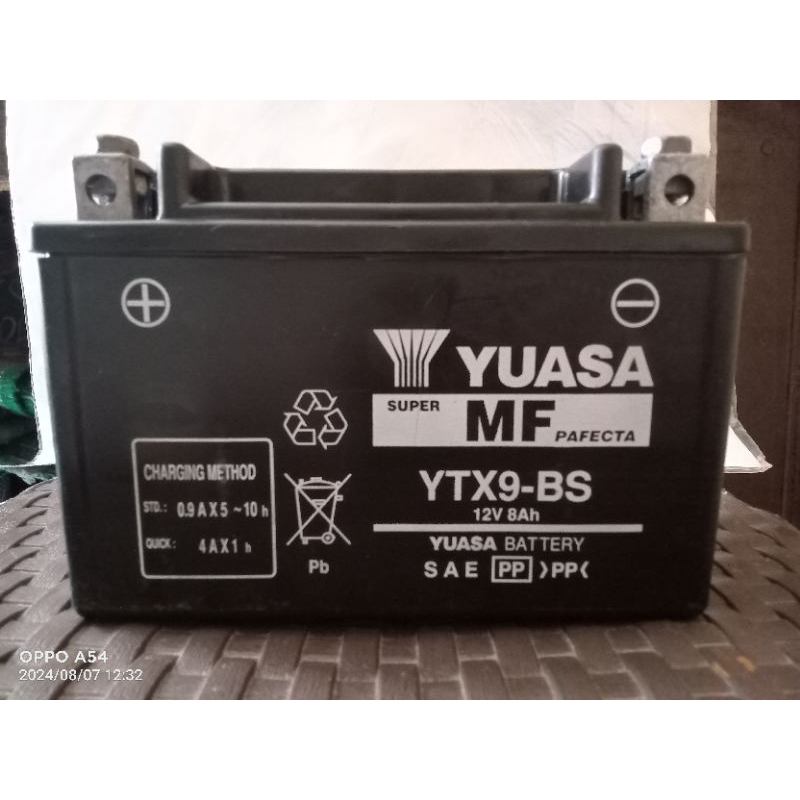 Aki kering Yuasa YTX9-bs Ninja 250/fi GS Motobatt Toyo