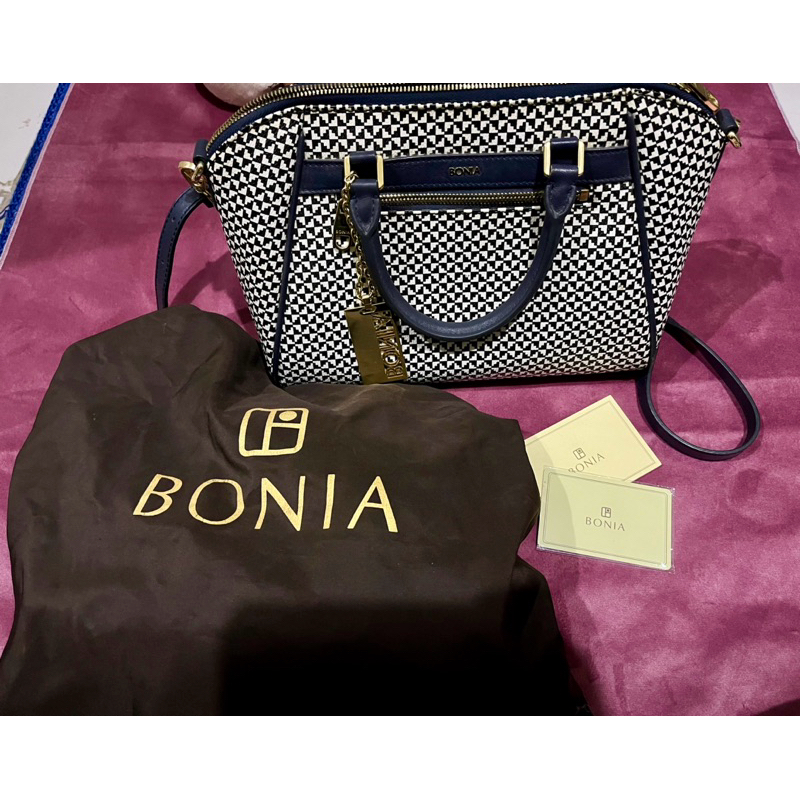 Preloved ORI Bonia Catur