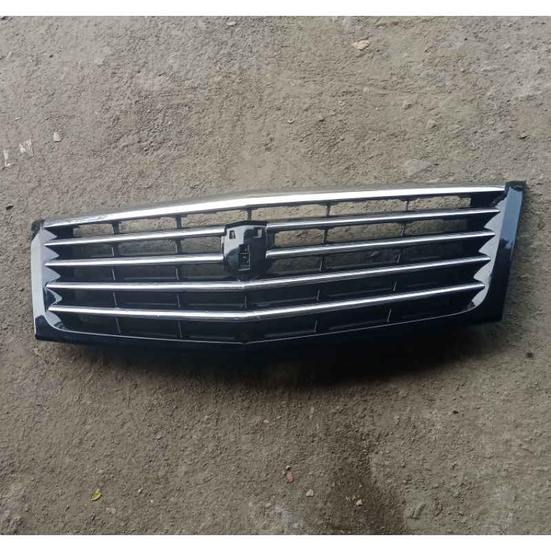 grill Alphard 2005