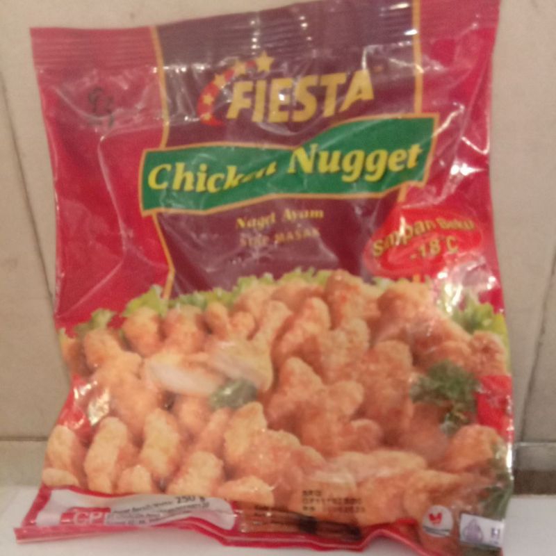 

FIESTA chicken nugget ayam 250 gram