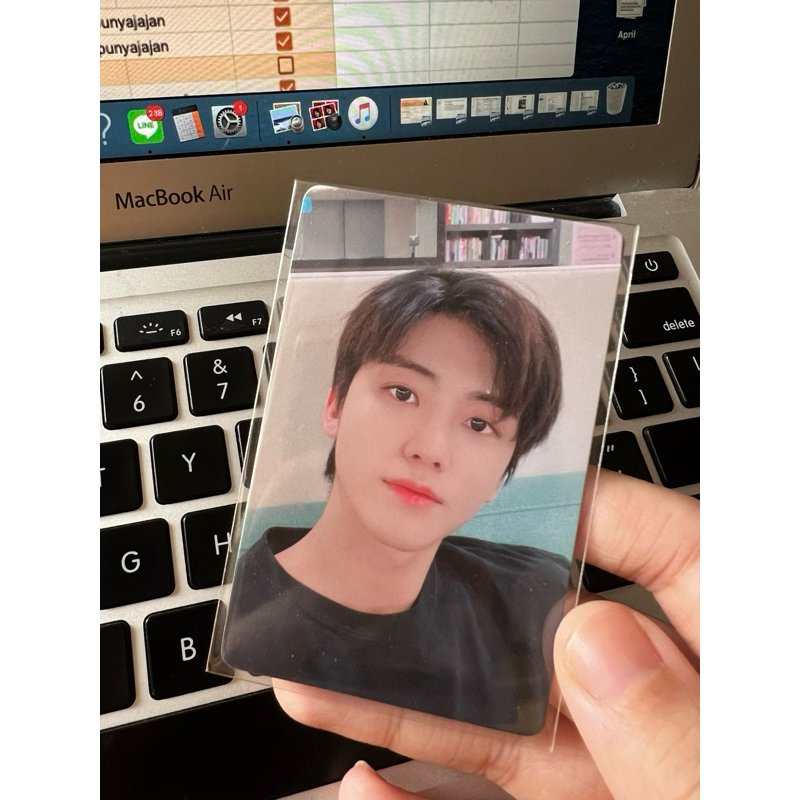 Jaemin yizhiyu hot sauce round 2 yzy pc