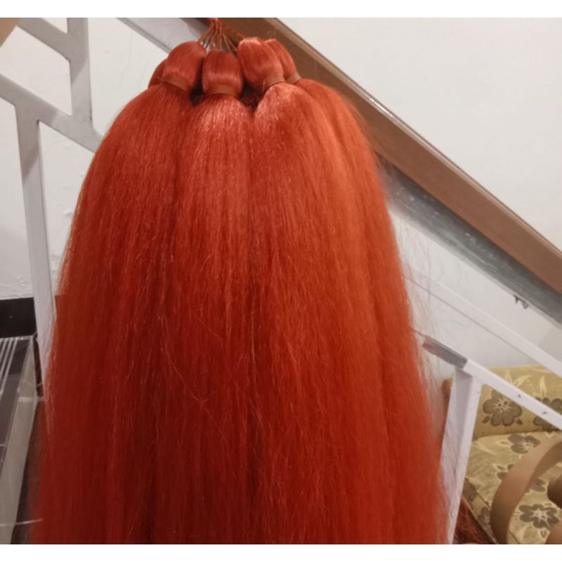 Rambut Sambung Cemara Warna Merah Cabe