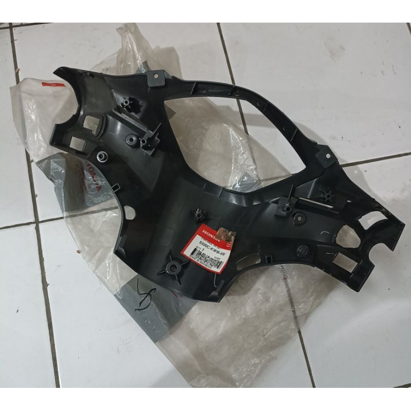 COVER BATOK TOTOK BELAKANG SPEEDOMETER HONDA REVO 110 ABS ABSOLUTE ORI AHM 5320C-KWW-A80
