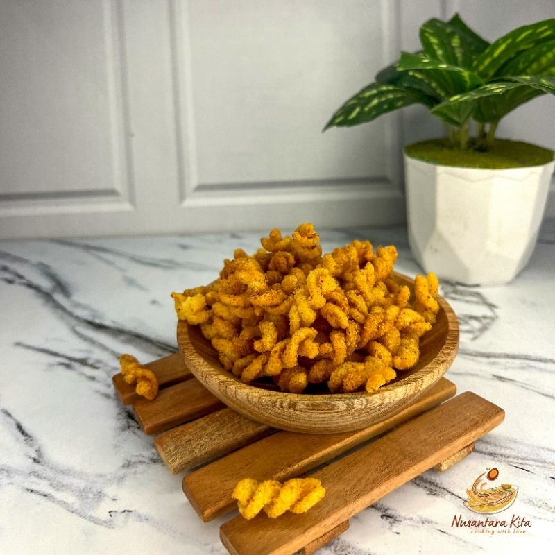 

Makaroni Ulir Pedas Snack Camilan Murah Di Jakarta