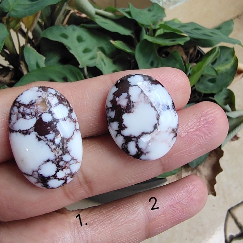 Batu Permata Natural White Phyrus - Batu Akik Pirus Putih Asli