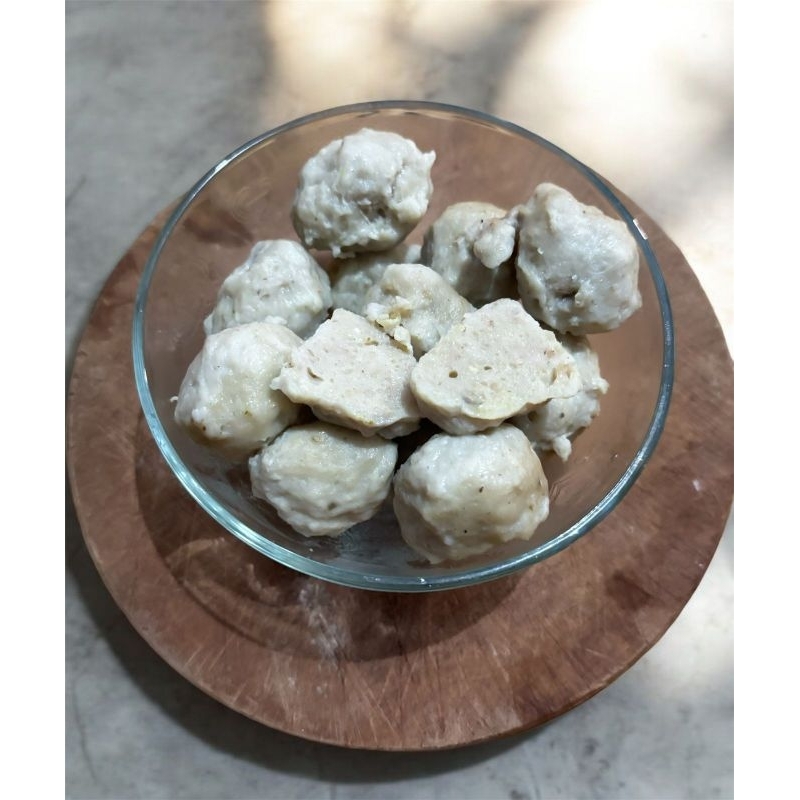 

PENTOL AYAM ISI 30 PCS FRESH