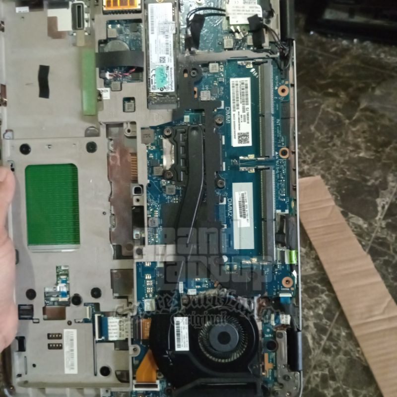 mainboard HP Elitebook 840 G3 i5 gen 6 normal