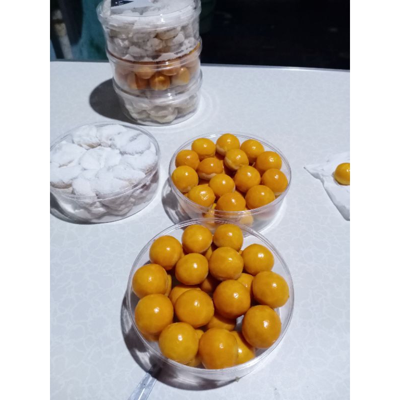 

KUE KERING NASTAR , KASTENGEL , PUTRI SALJU 250 gram KUE KERING LEBARAN