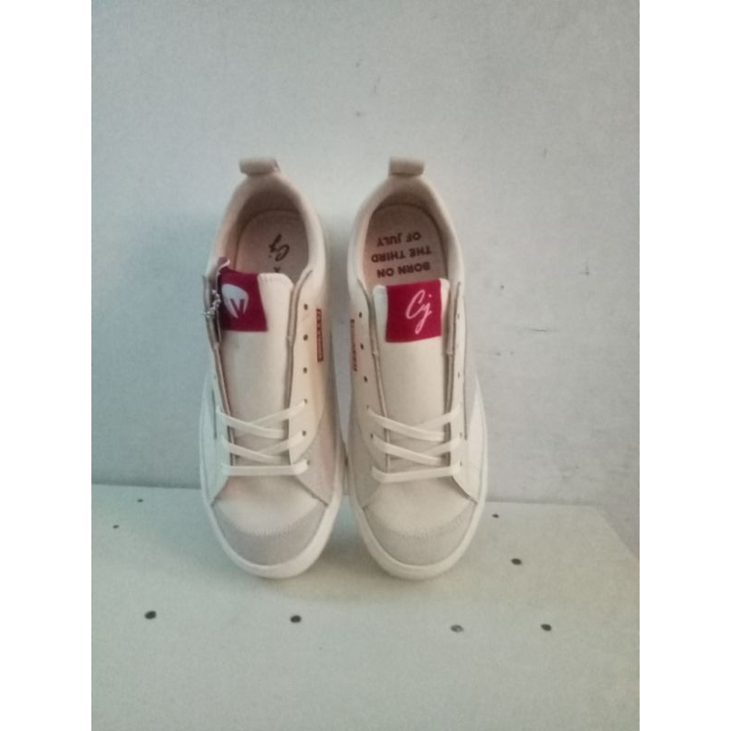 sepatu ventela x Chicco Jerikho leaving a legacy-original-ventela x cj