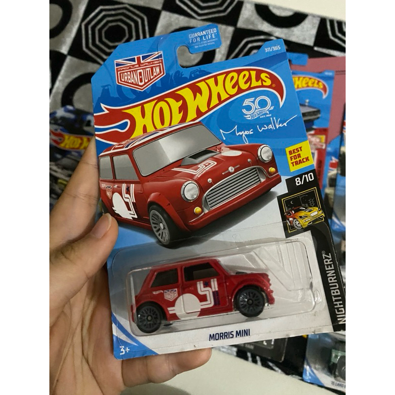 hot wheels morris mini merah nightburnerz