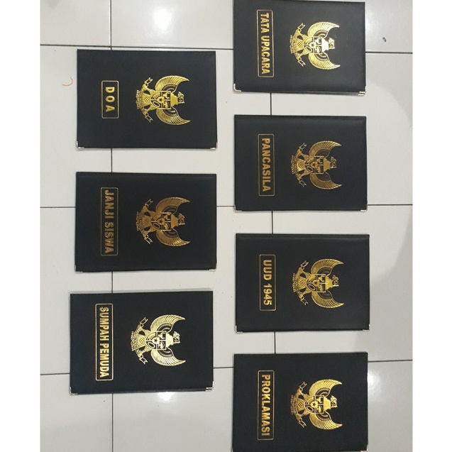 

Hot Sale Map upacara isi 7 perlengkapan upacara bendera