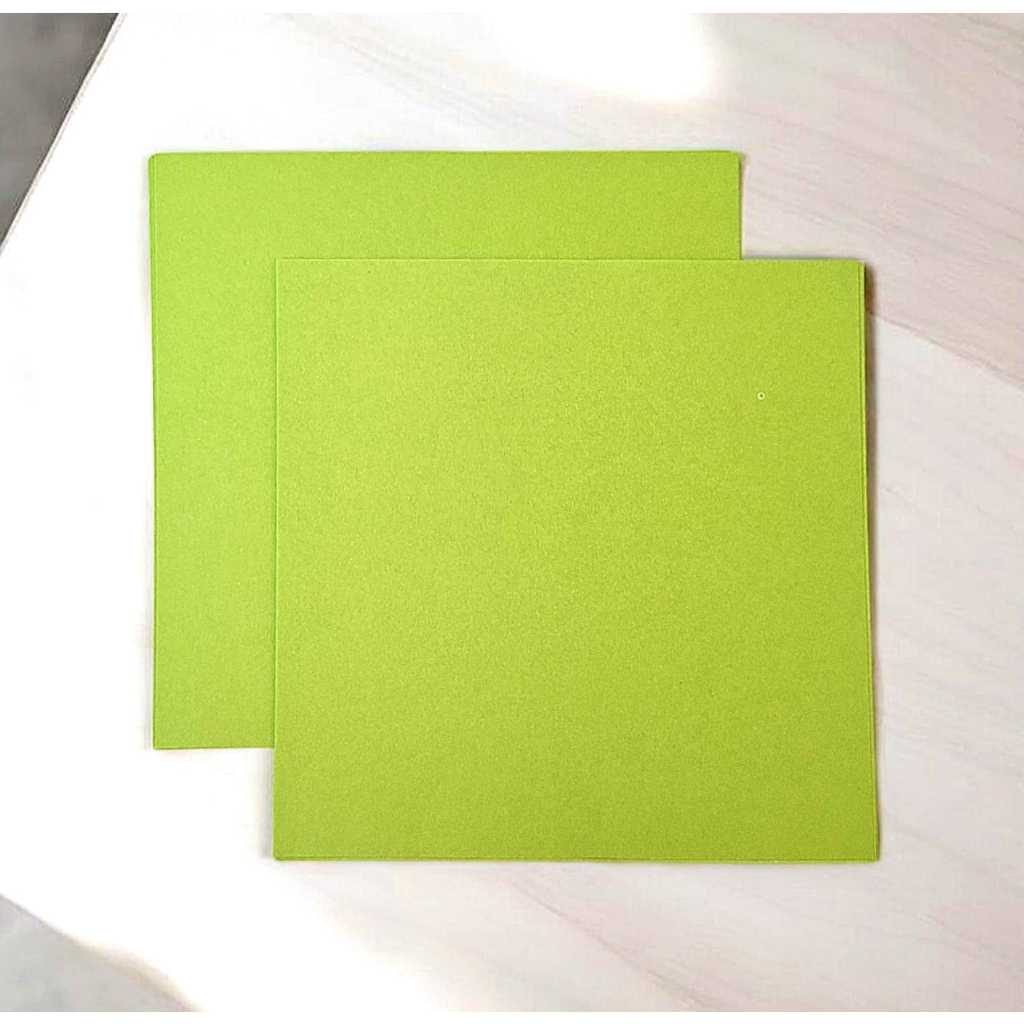 

Kertas Origami Hijau - Isi 20 Lembar