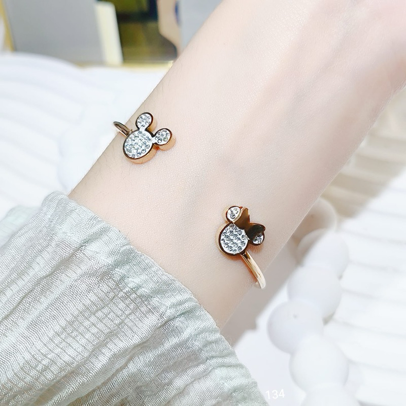 Gelang tangan bangle mickey Titanium