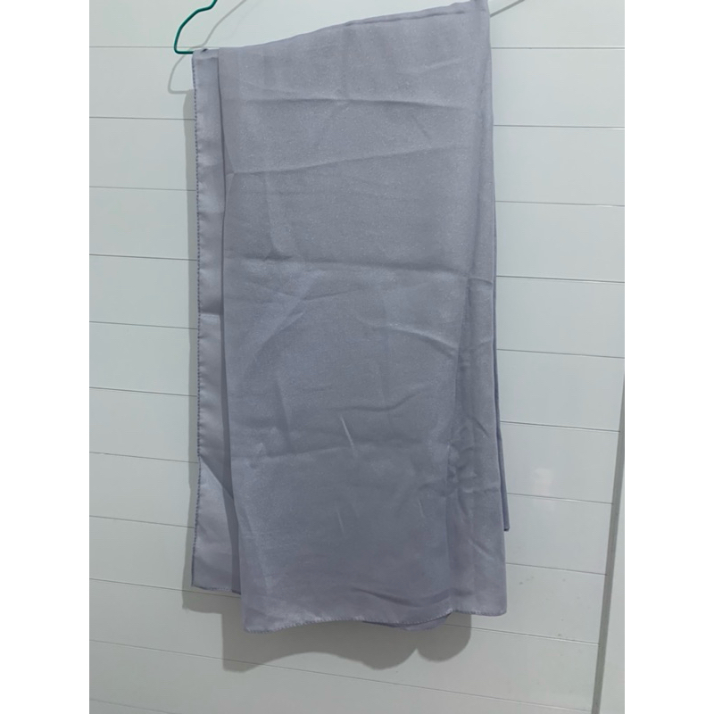 Preloved - Hijab Segi Empat