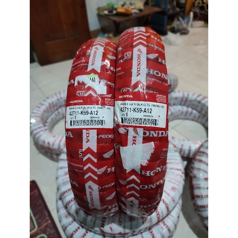 Ban Luar Sepeda Motor Tebeles (90/90-14)K59-A12 Original Federal Honda