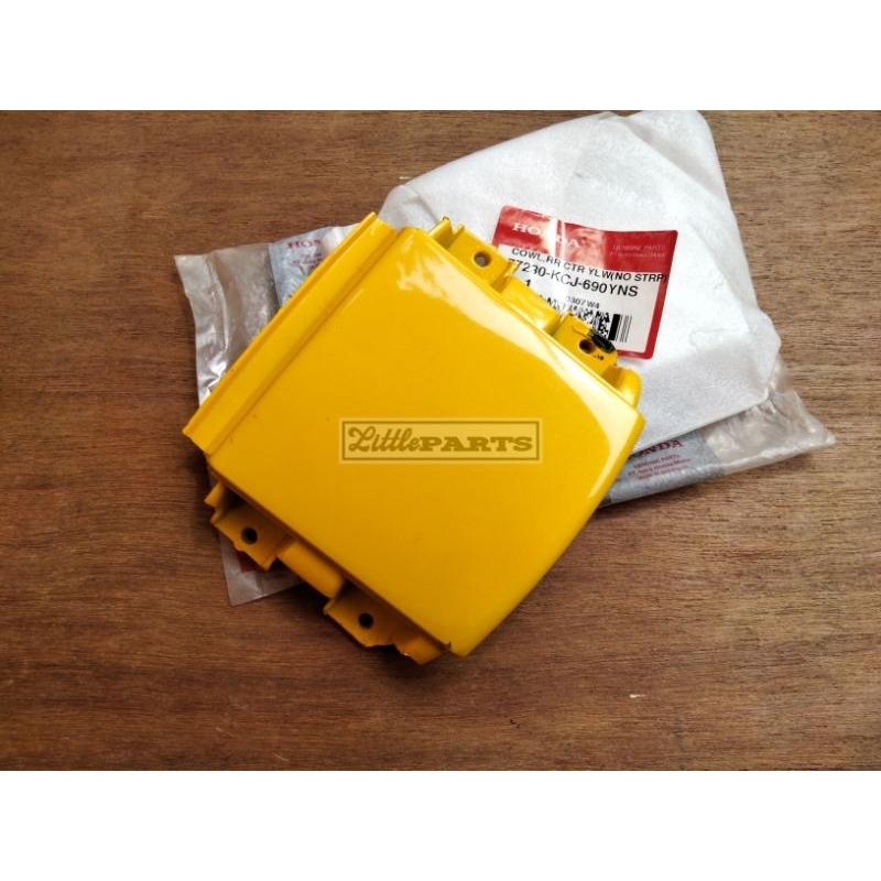 Cover tail sambungan body bodi belakang honda tiger 2000 tiger lawas tilas kuning ori original 77230