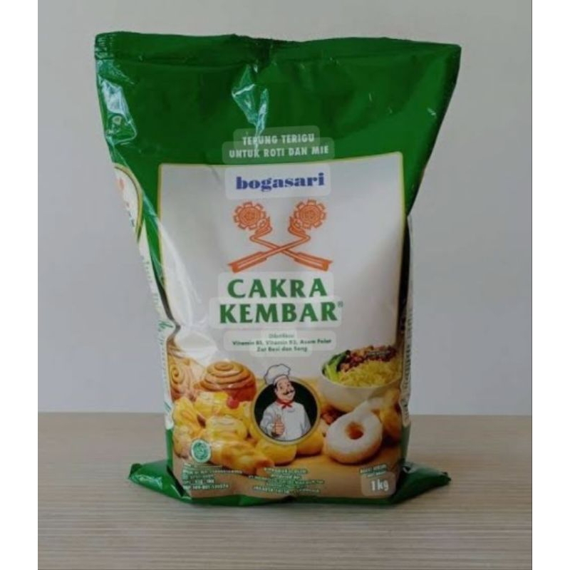 

Tepung Terigu Cakra 1kg