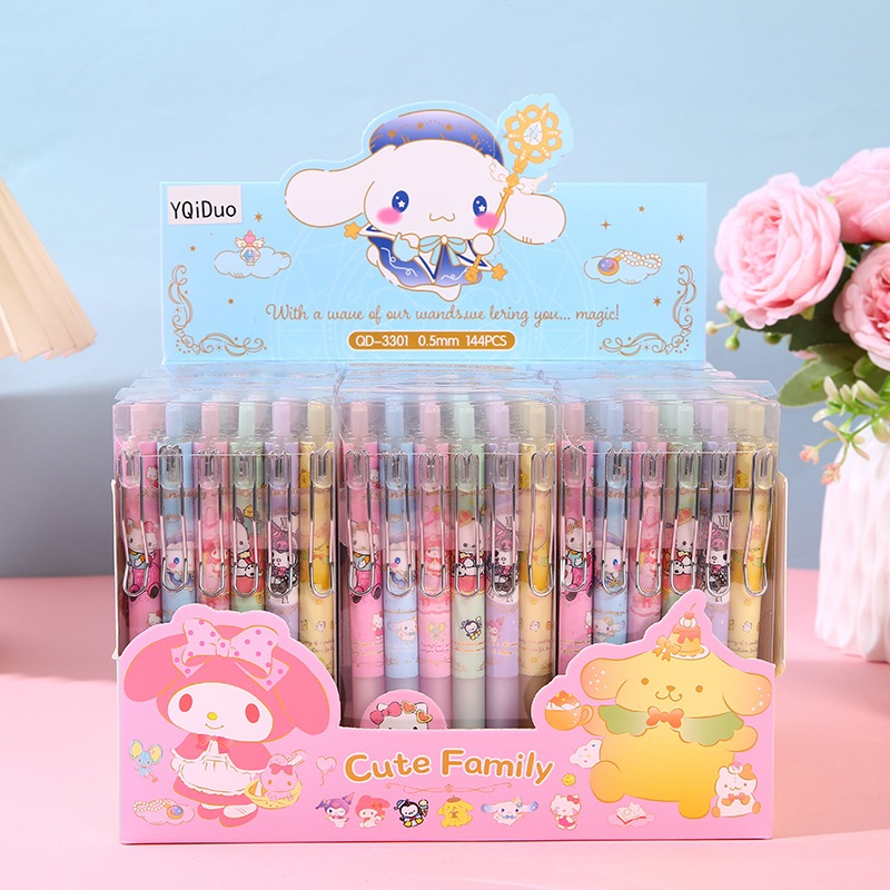 

PULPEN / ALAT TULIS KARAKTER HELLO KITTY CINNAMOROLL KORUMI POCHACHO SET isi 12 pcs / 0.5 mm