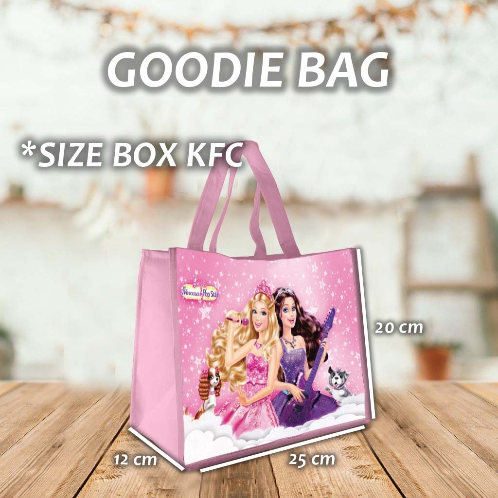 

Tas Ultah motif barbie Goodie Bag Souvenir Ulang Tahun Aqiqah Nama Foto Kartun Anak Lucu kode # 3