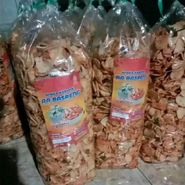 

BASRENG DAUN JERUK/BASRENG BULAT PEDAS 250GRAM / BASRENG KERIPIK