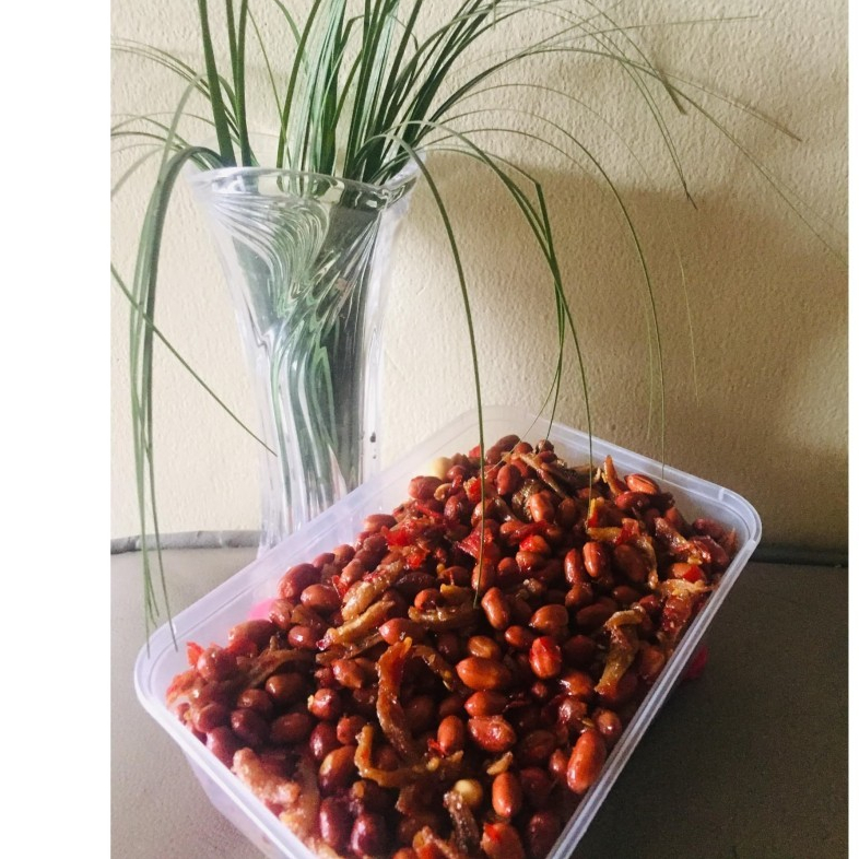 

PROMO 2 BUNGKUS TERI KACANG PEDAS MANIS TANPA PENGAWET SERBA 25 GR / TERI KACANG GARING