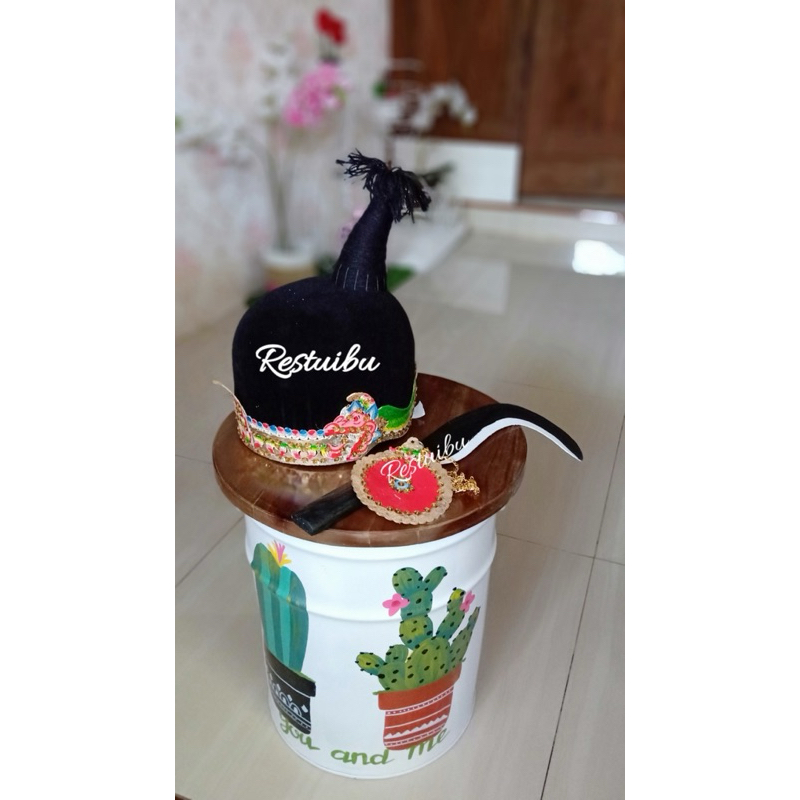 Punokawan IRAHAN dan KalungGaman