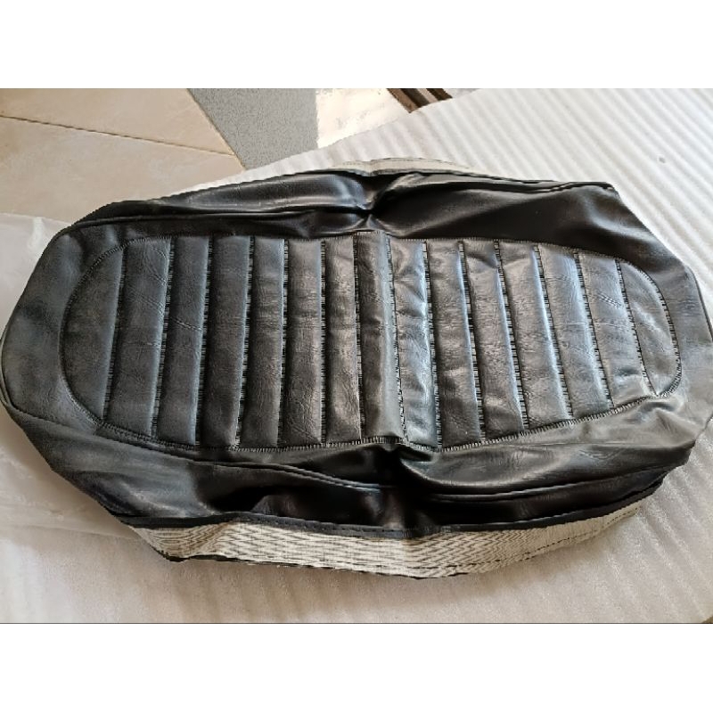 kulit jok Yamaha l2g super baru stok lama full pres detail original