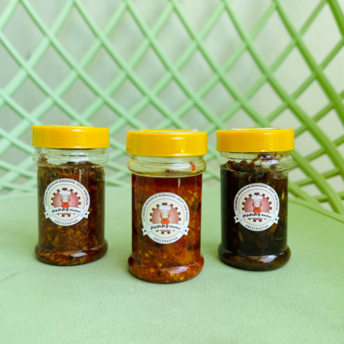 

Sambal Mommy's Cumi Cumi, Ikan Asin Klotok, Ikan Cakalang