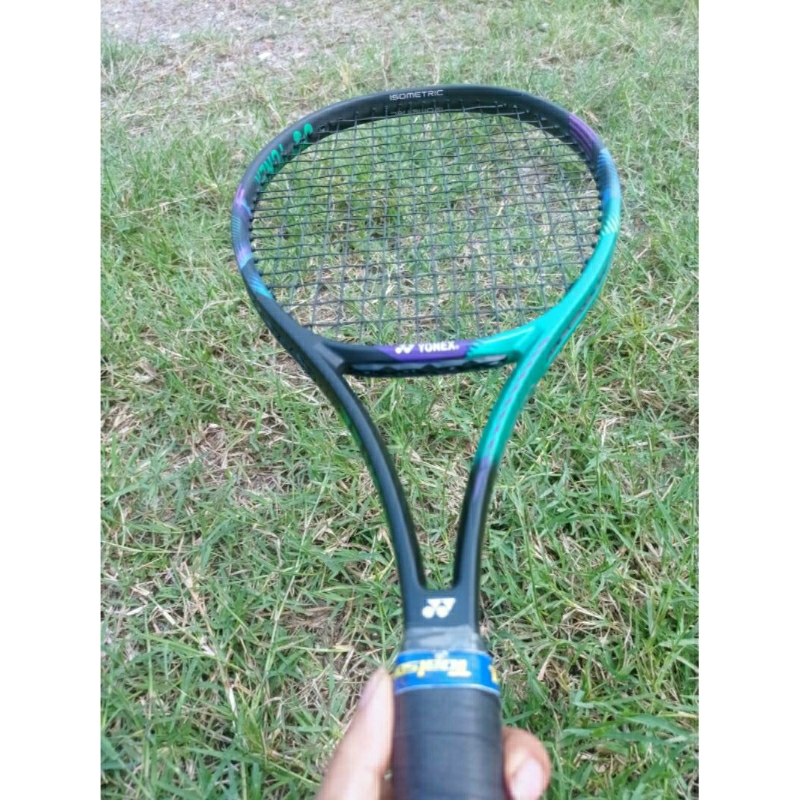 Raket Tenis Yonex Vcore pro 100 2021
