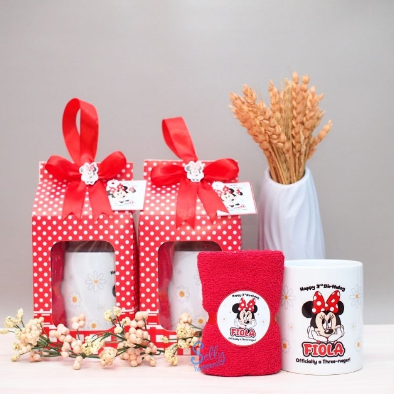 Souvenir Baby Born Hampers