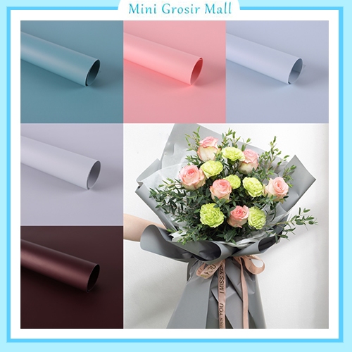 

KERTAS BUKET BUNGA CELLOPHANE POLOS WATERPROOF KB6089