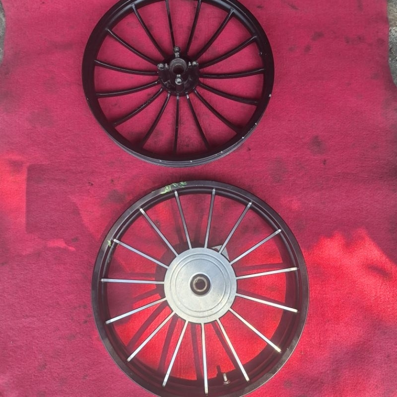 Velg Racing Depan Belakang Ring 17 Beat Scoopy Spacy Vario V Rossi