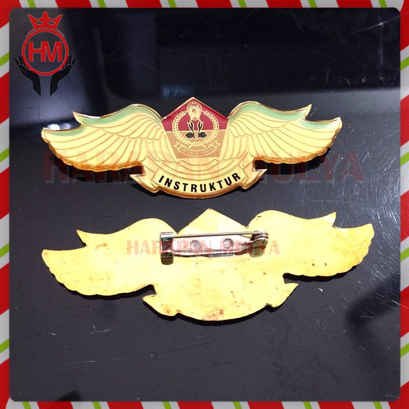 Lencana Instruktur Saka Wira Kartika - Wing Saka Saka Wira Kartika - Harapan Mulya