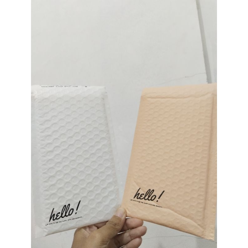 

Amplop bubble warp 12*18 ( harga per pCs)