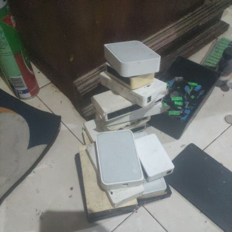 Switch Hub Bekas Error Rusak