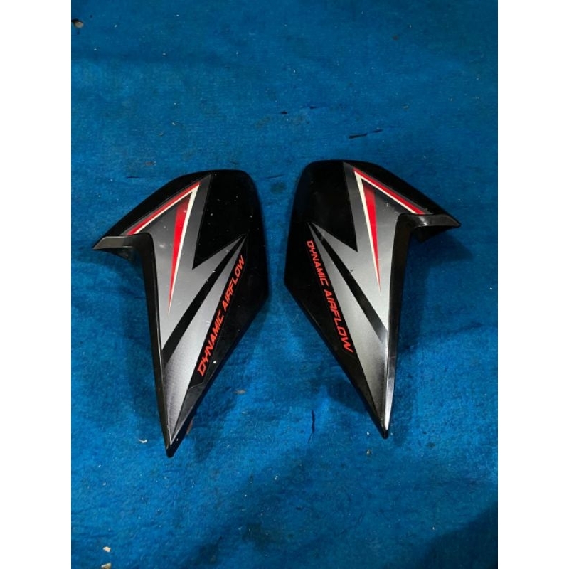 Shroud kuping sayap tangki honda verza original