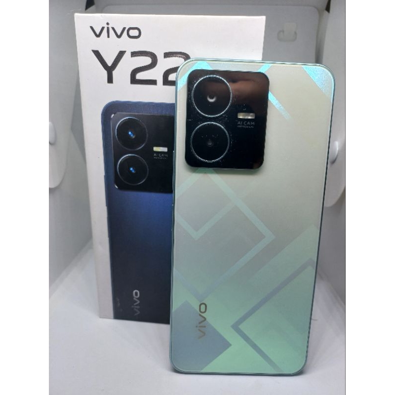 VIVO Y22 RAM 4 / 64