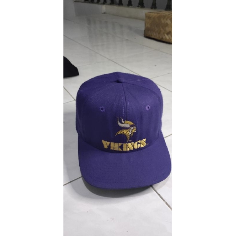 topi vintage starter