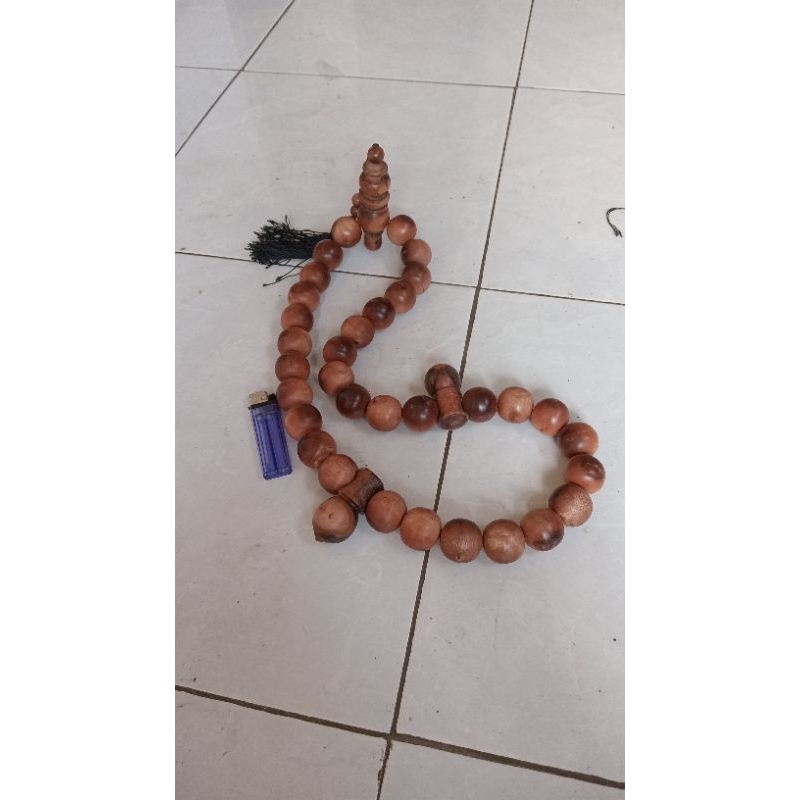 tasbih besar jumbo kayu setigi barek ukuran 30 mm 33 butir
