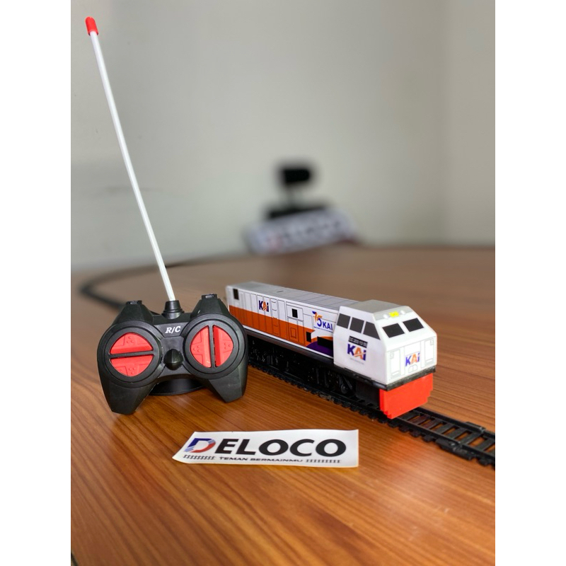 Miniatur Kereta Api Lokomotif cc203 Mesin RC bisa jalan,pakai remot control,paling murah,Mainan kere