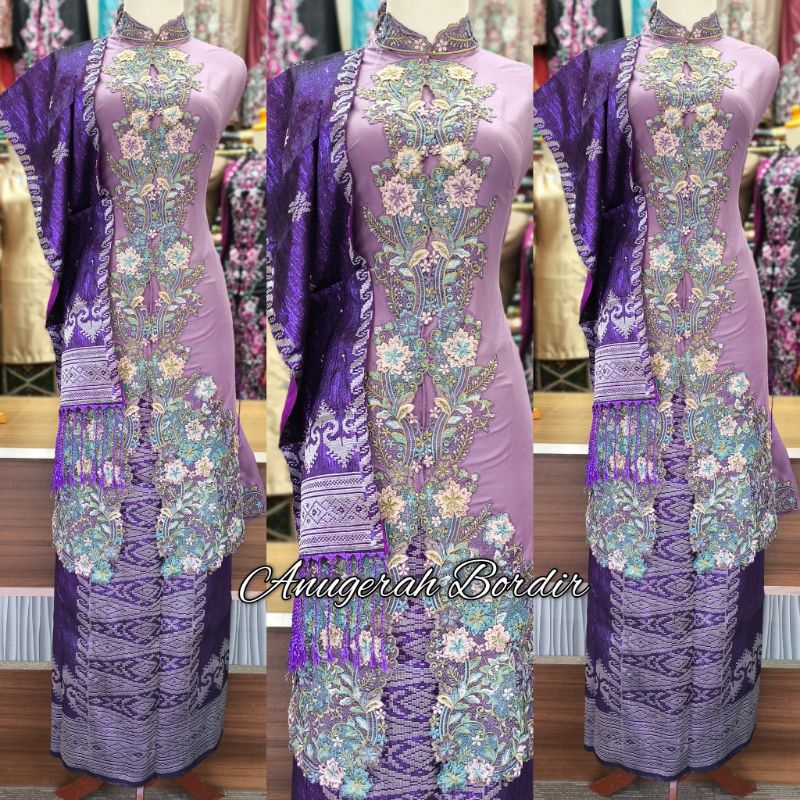 kebaya bordir payet bahan lemon ( masih bahan ) dengan songket tenun