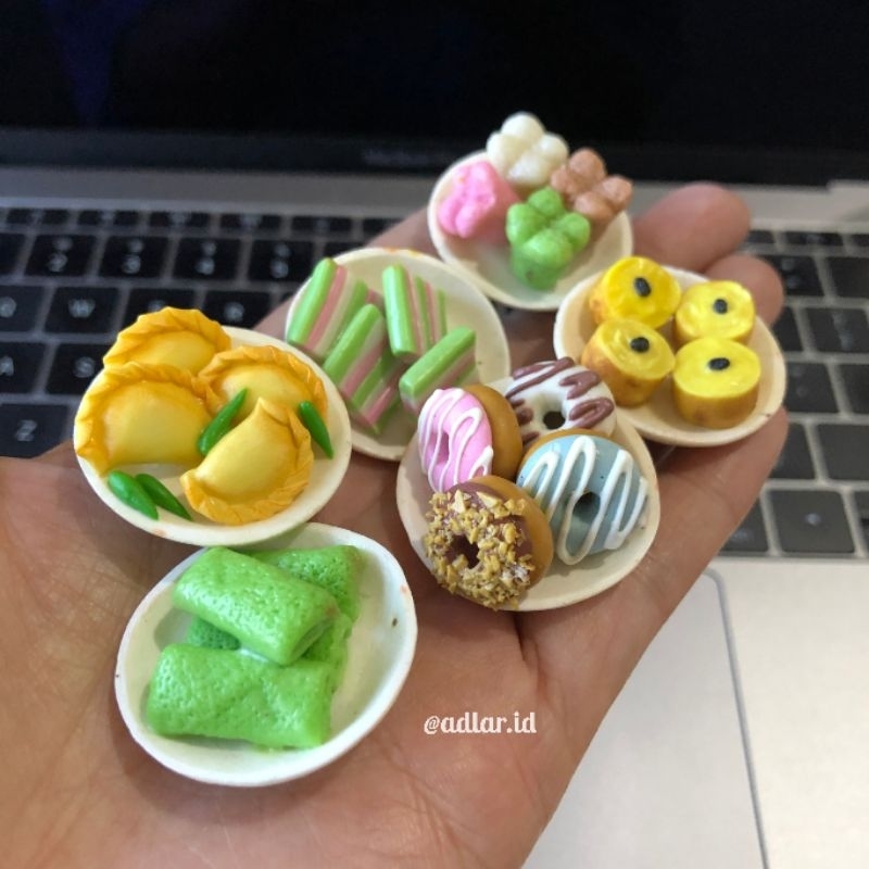 MINIATUR MAGNET TEMPELAN KULKAS SOUVENIR JAJANAN PASAR