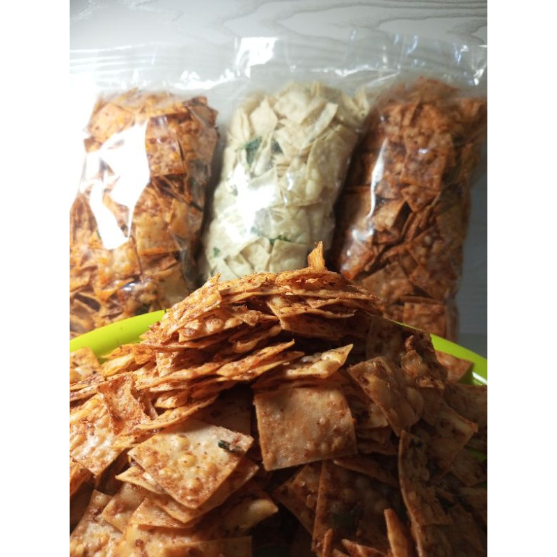 

Keripik Pangsit Kriuk Renyah Pedas Dan Original