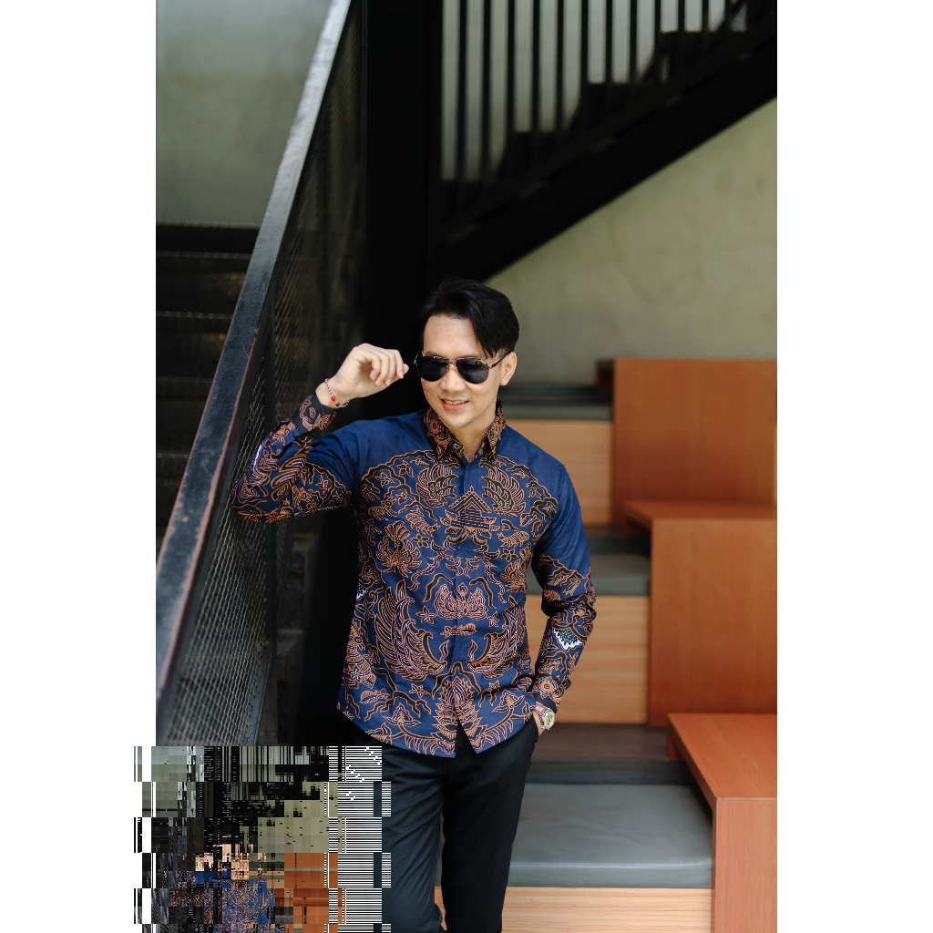 ADINATA Kemeja Batik Pria Lengan Panjang  Motif Terlaris Batik Solo Halus