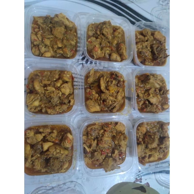 

palleko ayam. tanpa vitsin. makanan jadi paleko ayam