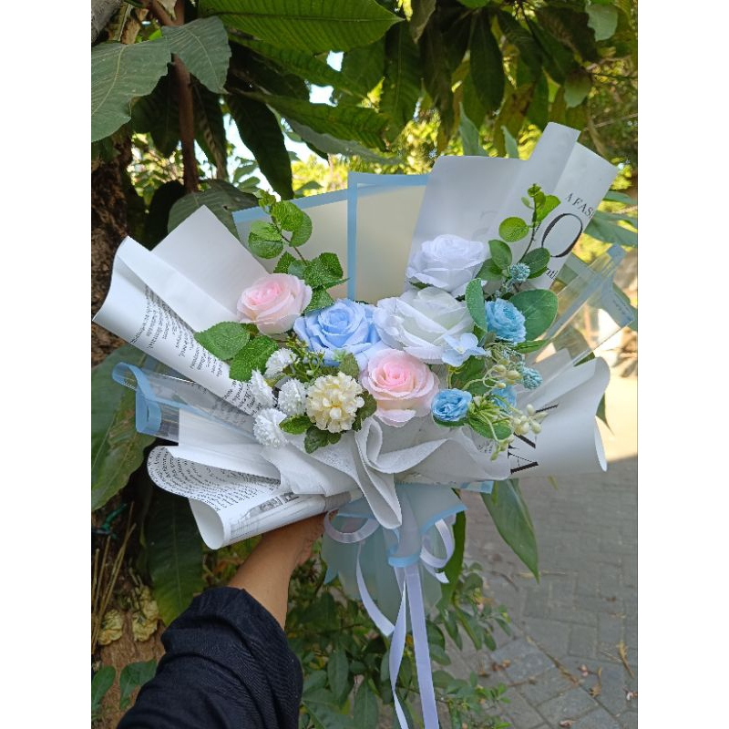 buket bunga palsu artificial mawar Surabaya