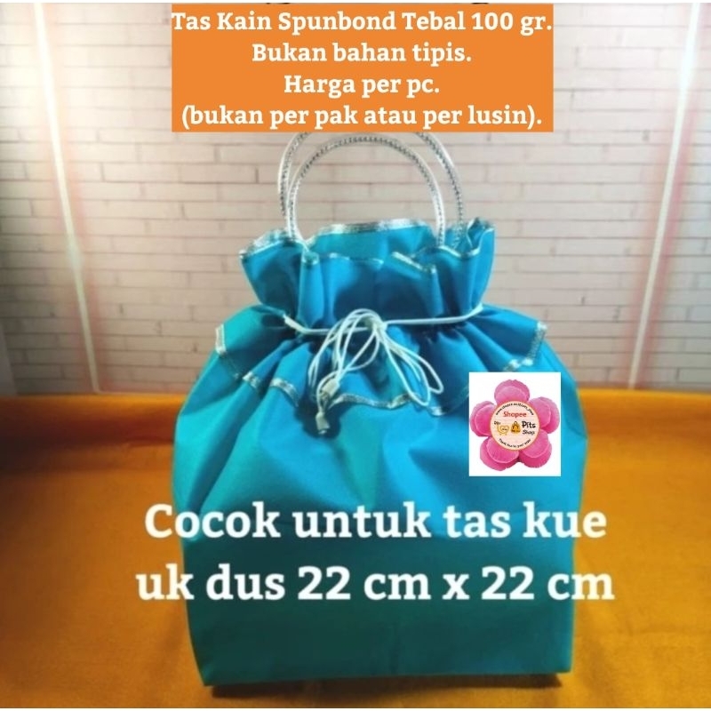 

Tas Kain Kantong Bingkisan Gift Bag Souvenir Kado Tali Mote Biru Muda